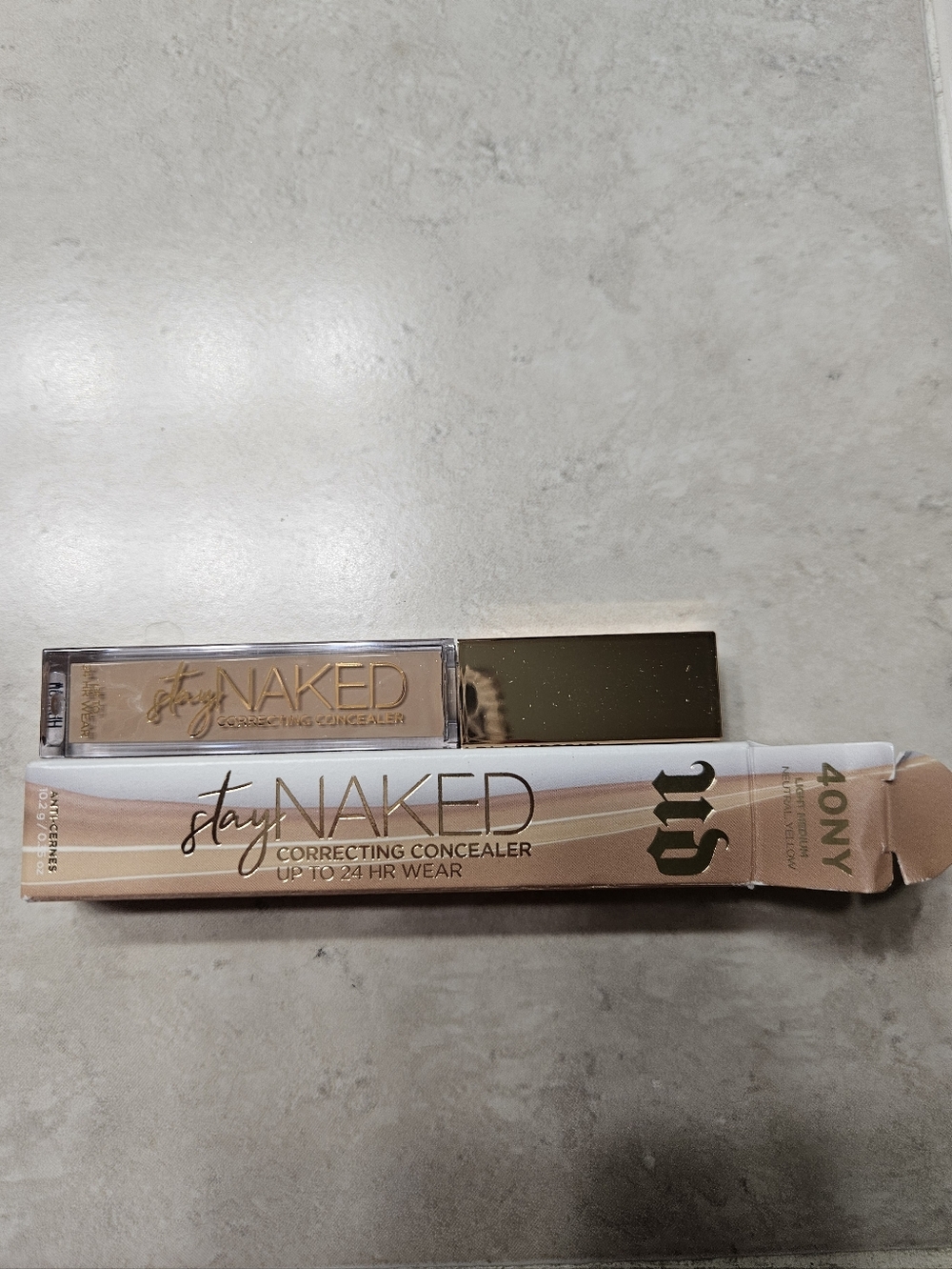 NWT Urban Decay Stay Naked Correcting Concealer